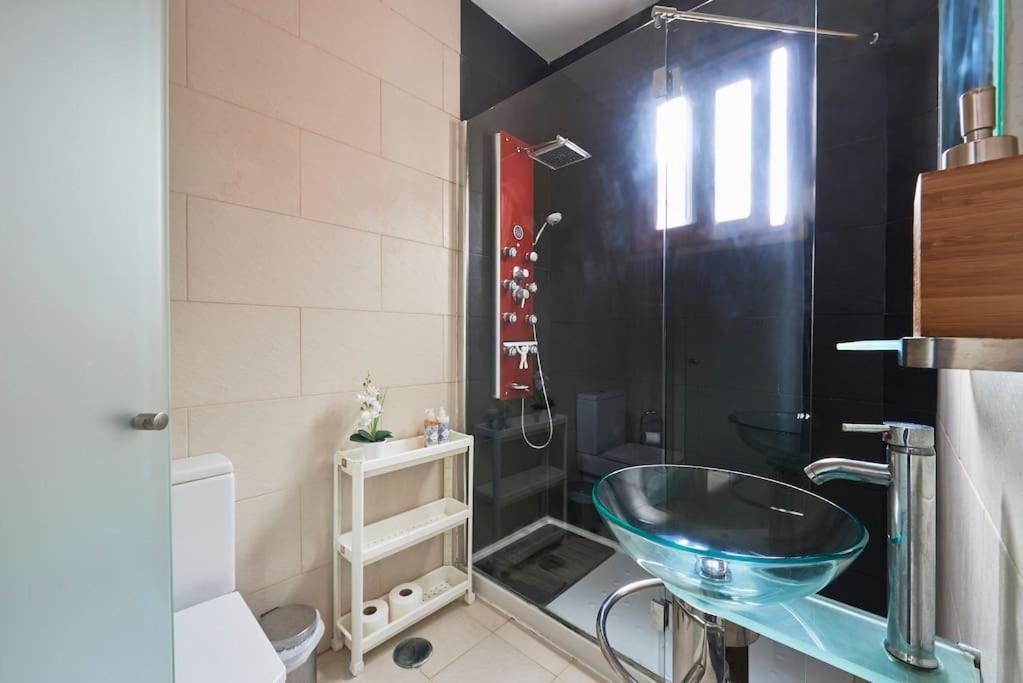 Charming 2-bedroom For An Authentic Experience Apartment Lissabon